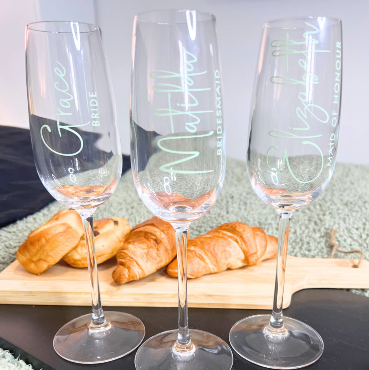 CUSTOM BRIDAL CHAMPAGNE FLUTES