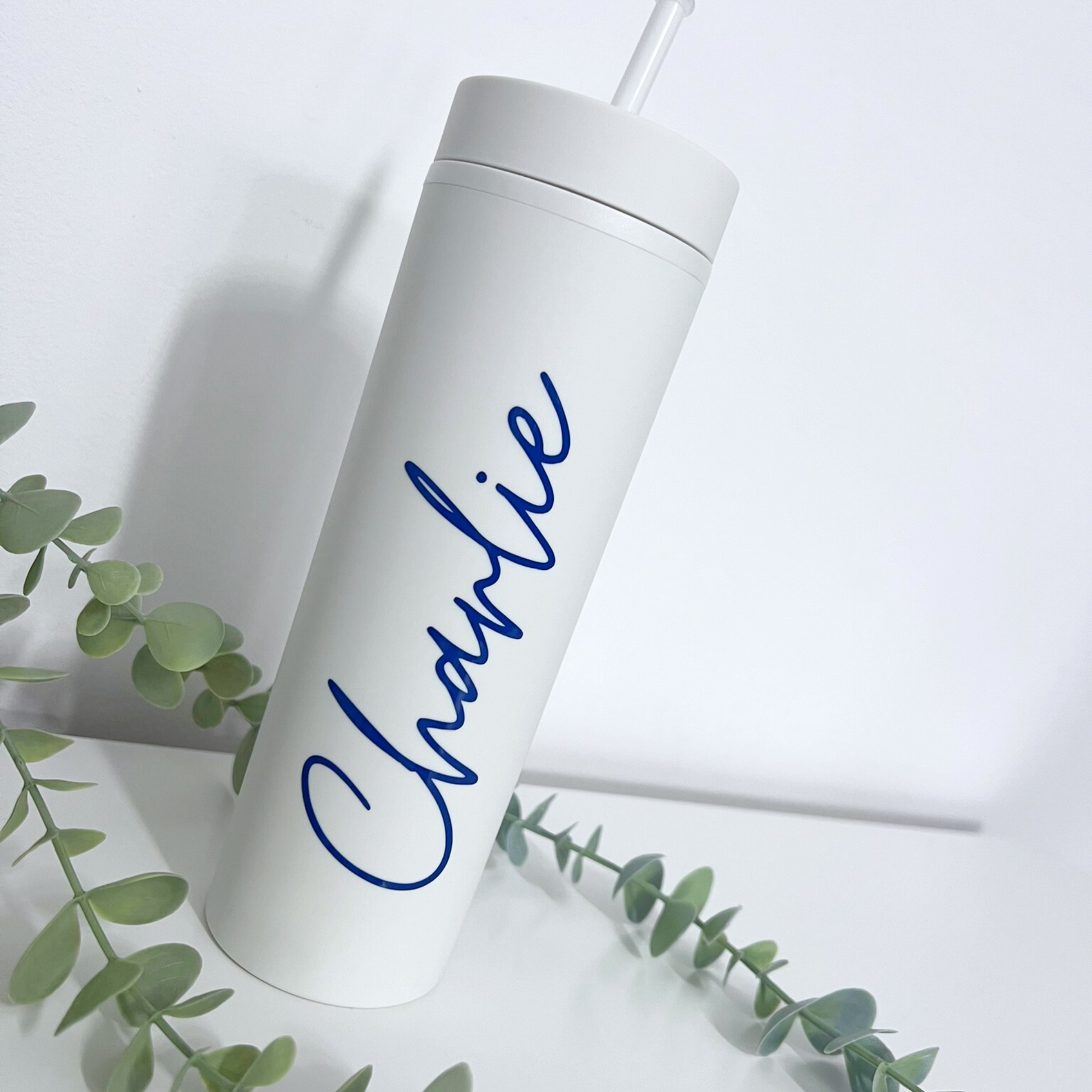 WHITE MATTE SKINNY TUMBLER WITH NAME IN NAVY