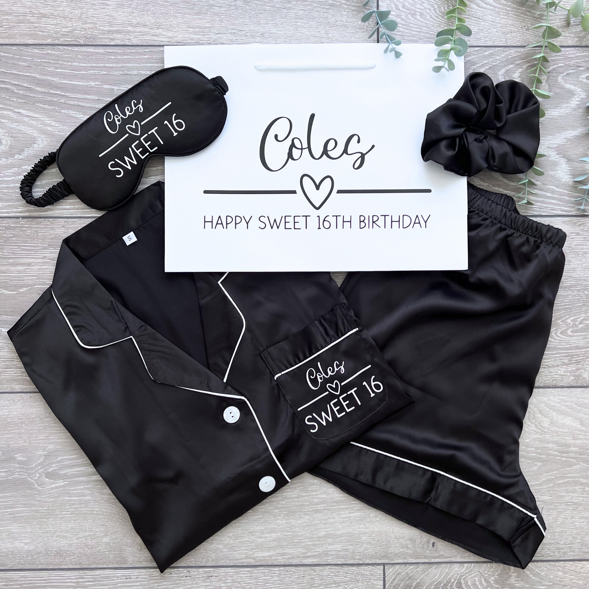 BLACK SWEET 16TH SATIN PYJAMA GIFT SET