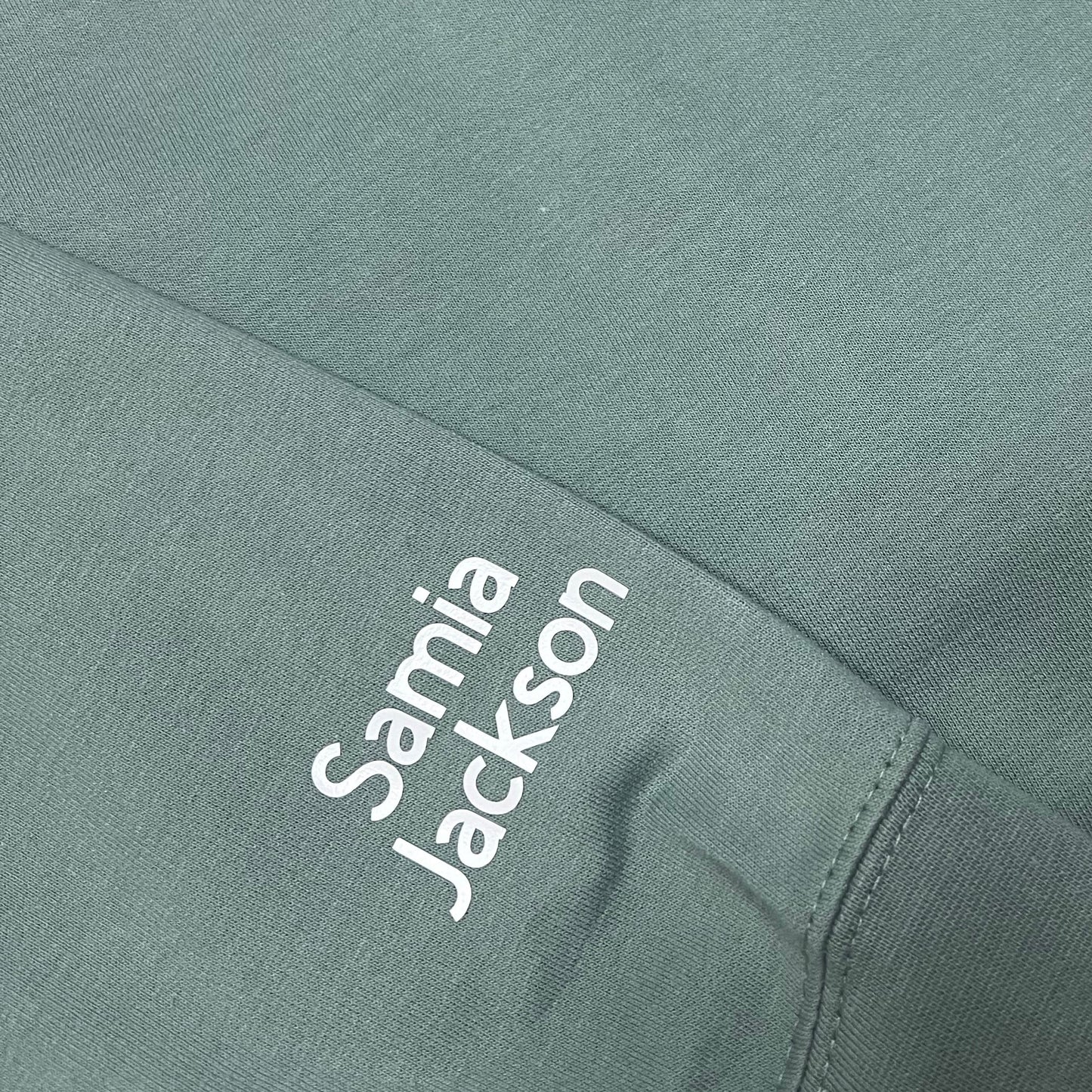 MUM EST PERSONALISED SWEATER