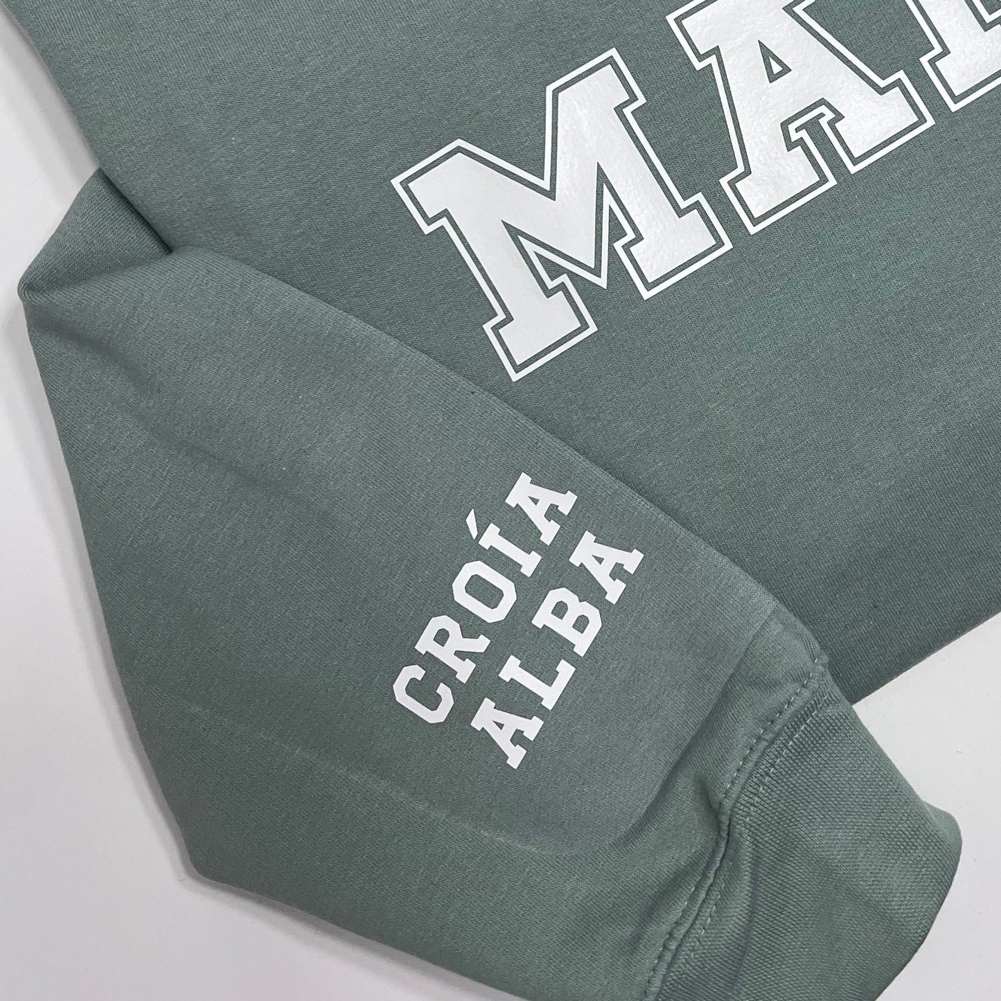 MAMA EST PERSONALISED SWEATER