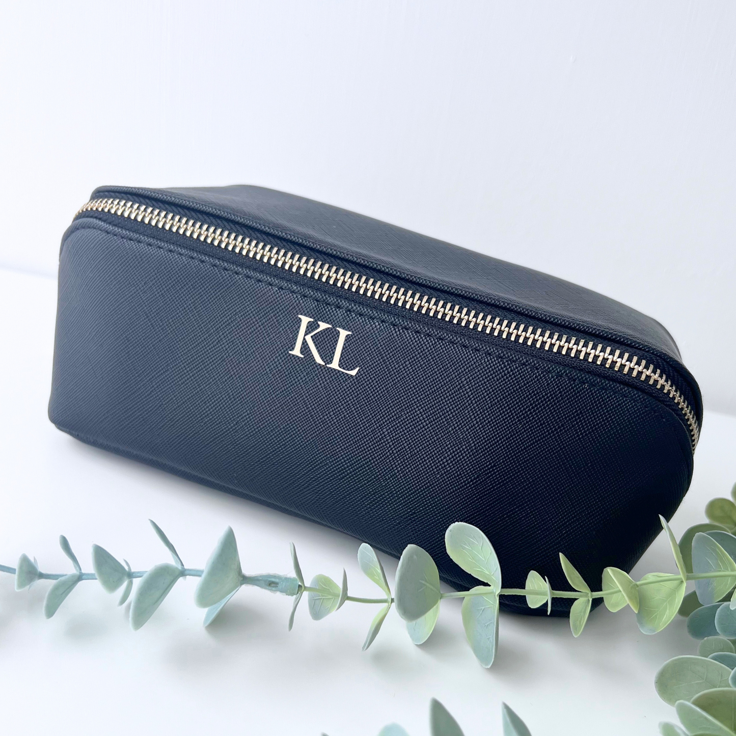 BLACK LUXURY INITIAL FLAT LAY MINI MAKE UP BAG