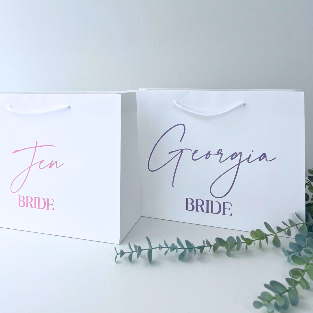 GIFTS BAGS FOR BRIDES